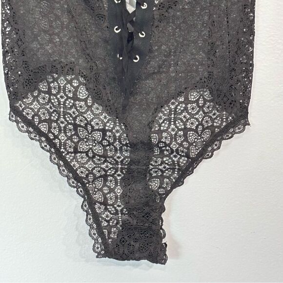 Victoria's Secret Dream Angels Sheer Black Lace Up Thong Teddy Bodysuit Medium - Picture 6 of 16